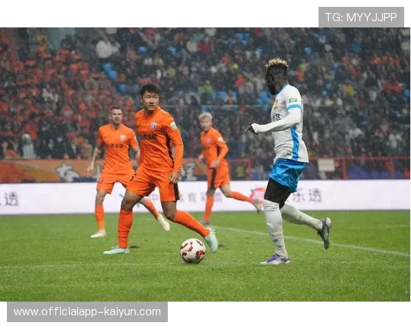 云南玉昆1-0力克青岛西海岸，主场收获关键胜利